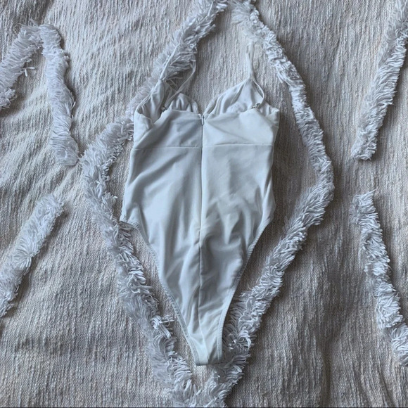 Princess Polly White Ruched Mesh Bodysuit - Picture 5 of 6
